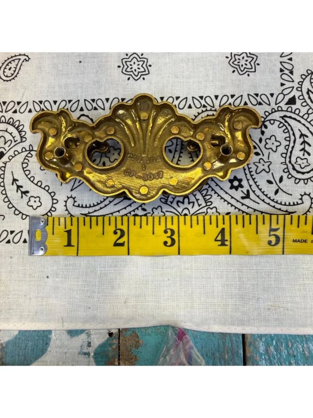 VTG Canada Chippendale-style brass batwing drawer pulls 11 Pieces CP3047